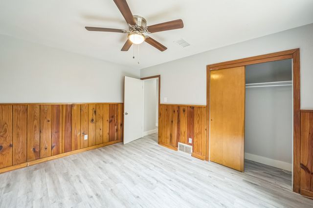 5605 Dennis Avenue, Fort Worth, TX 76114