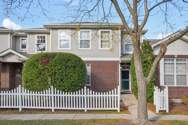 18627 W Point Drive, Tinley Park, IL 60477