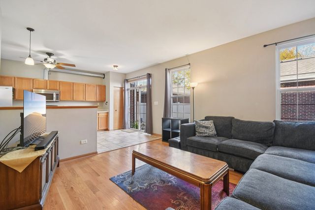 18627 W Point Drive, Tinley Park, IL 60477