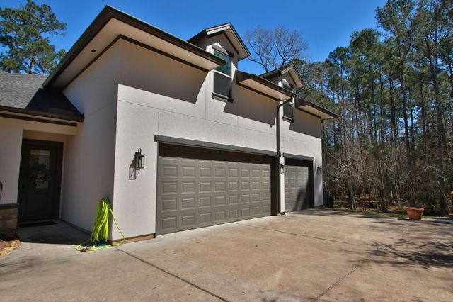 2263 Stableridge Drive, Conroe, TX 77384