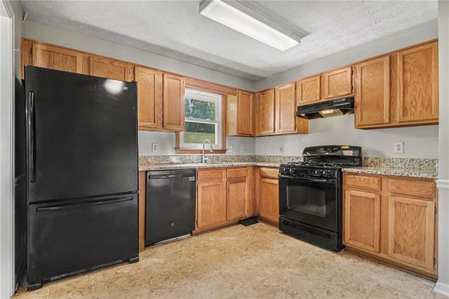 979 Merrimac Way, Lawrenceville, GA 30044