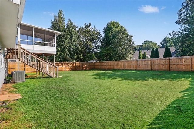 979 Merrimac Way, Lawrenceville, GA 30044