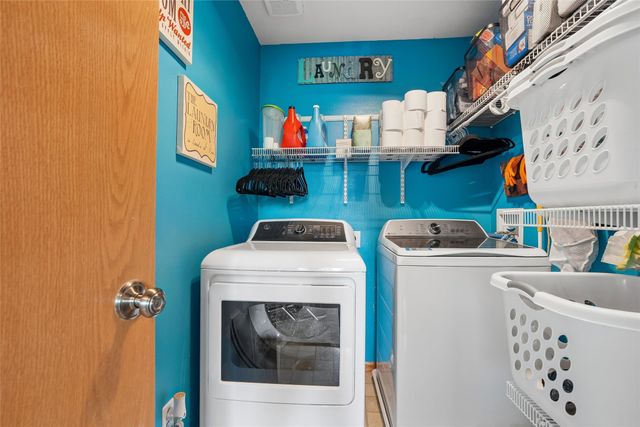 3112 E Southlawn Drive, Des Moines, IA 50320