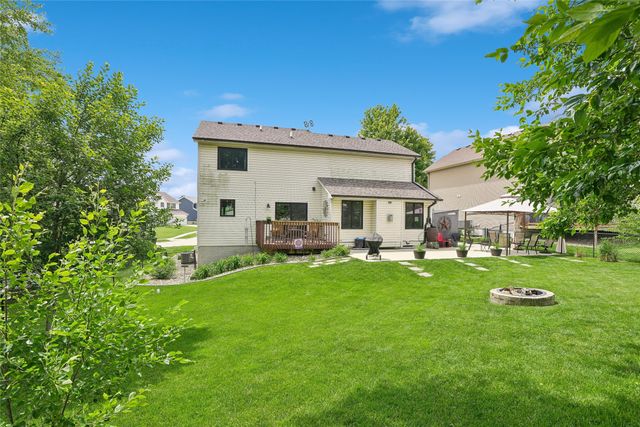 3112 E Southlawn Drive, Des Moines, IA 50320