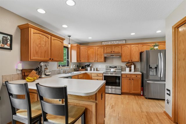 3112 E Southlawn Drive, Des Moines, IA 50320