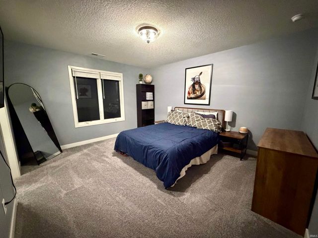10827 Kathy Drive, Fort Wayne, IN 46835