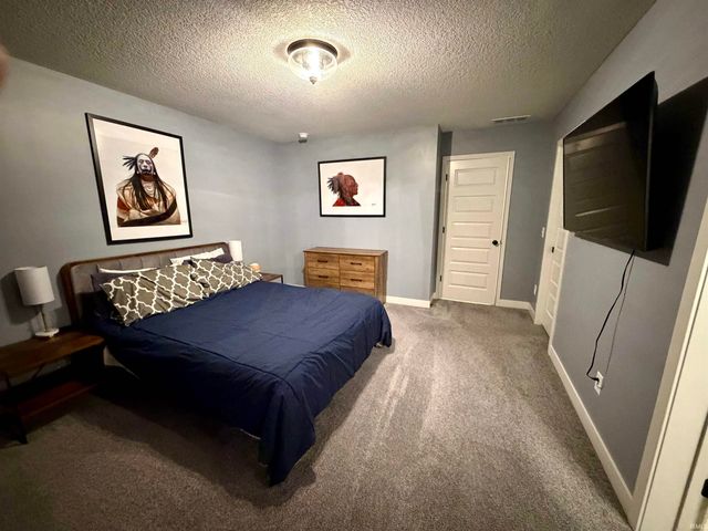 10827 Kathy Drive, Fort Wayne, IN 46835