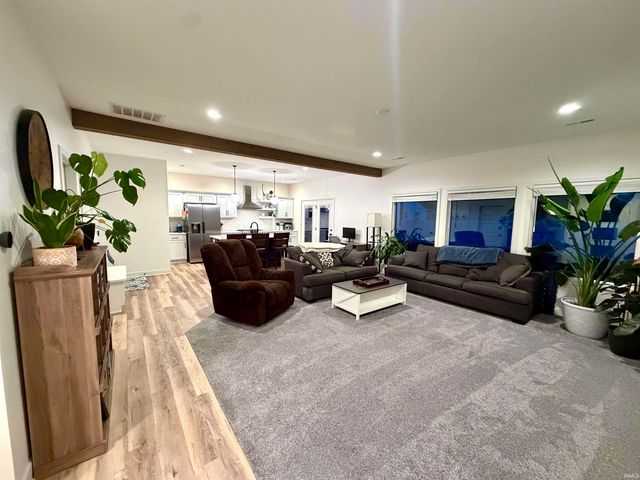 10827 Kathy Drive, Fort Wayne, IN 46835