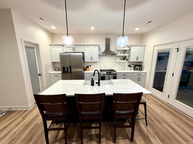 10827 Kathy Drive, Fort Wayne, IN 46835