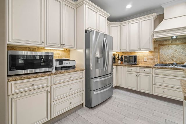 801 Sand Binder Dr., Myrtle Beach, SC 29579