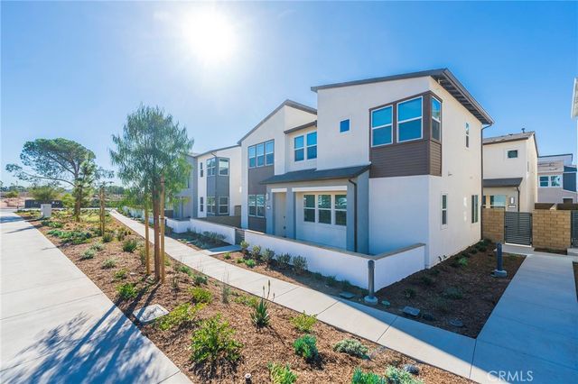 412 Flycatcher, Irvine, CA 92618