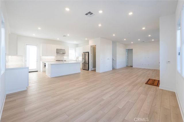 412 Flycatcher, Irvine, CA 92618