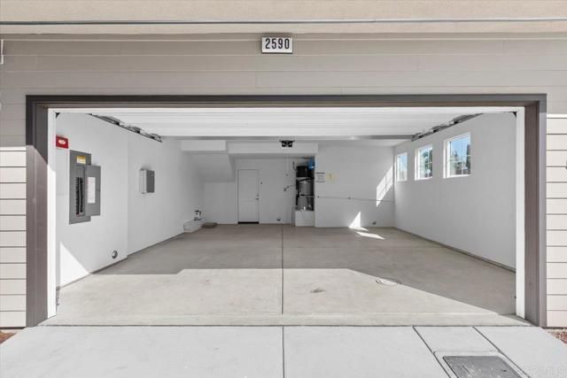 2590 Broom Lane, Carlsbad, CA 92008