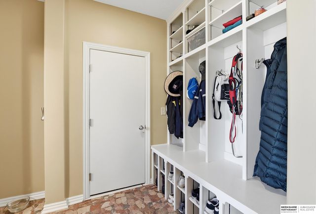 13507 Innis Circle, Bellevue, NE 68123