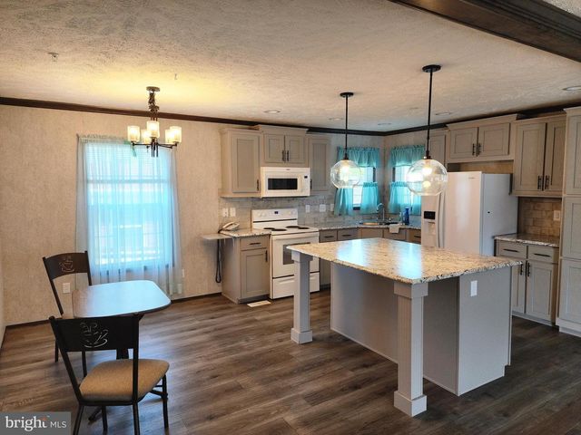 14125 ZINNIA LN, Hagerstown, MD 21742