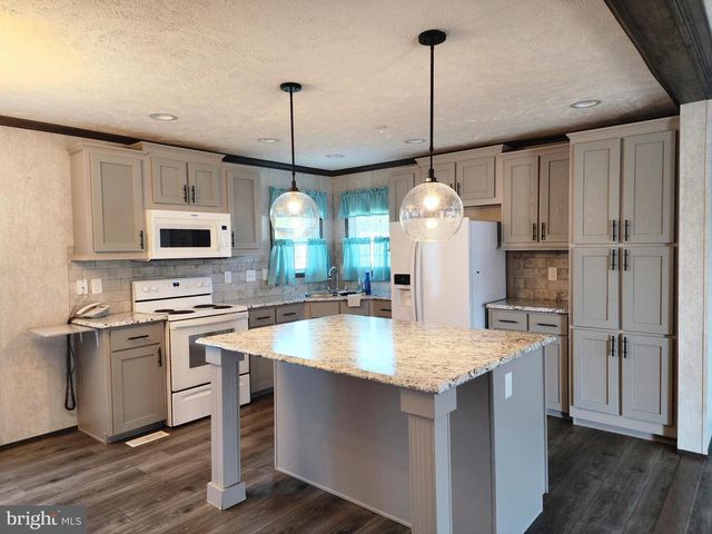 14125 ZINNIA LN, Hagerstown, MD 21742