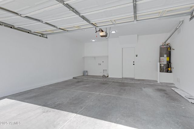 1563 S LONGSPUR Lane, Gilbert, AZ 85296