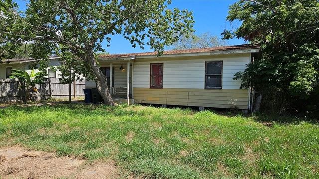 1638 Birch Pl, Corpus Christi, TX 78416