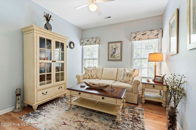 122 N Shore Drive, Sneads Ferry, NC 28460