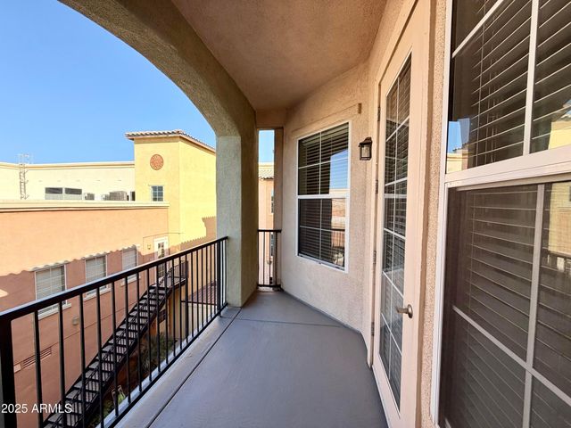 14575 W Mountain View Boulevard Unit 11312, Surprise, AZ 85374