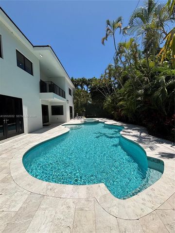 6220 SW 144th Street, Coral Gables, FL 33158