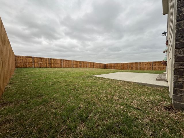 5734 Roadhouse Drive, Forney, TX 75126