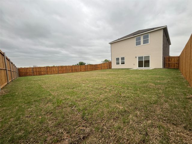 5734 Roadhouse Drive, Forney, TX 75126