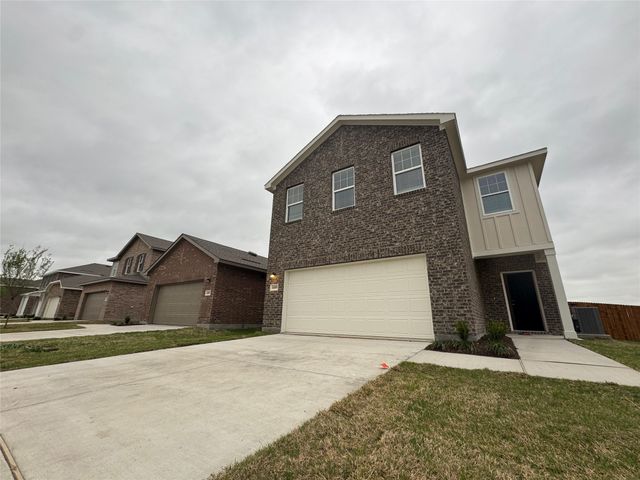 5734 Roadhouse Drive, Forney, TX 75126