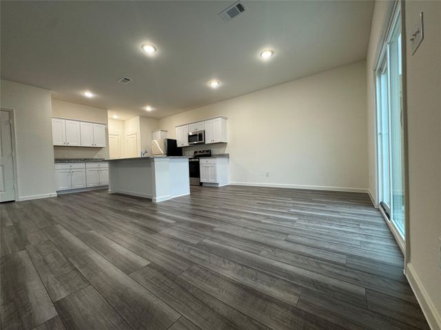 5734 Roadhouse Drive, Forney, TX 75126