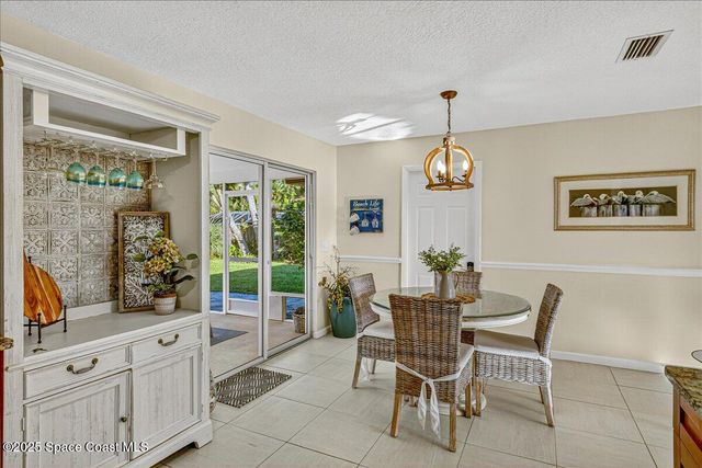 2007 Oak Street, Melbourne Beach, FL 32951