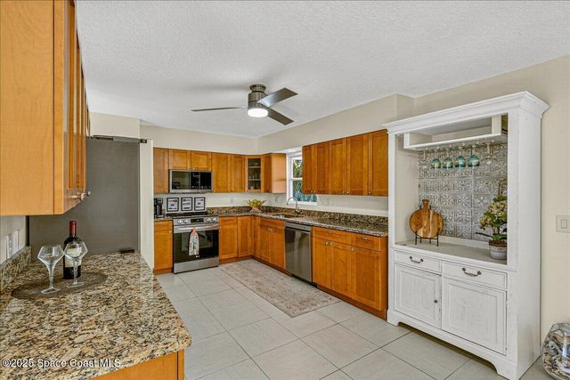 2007 Oak Street, Melbourne Beach, FL 32951