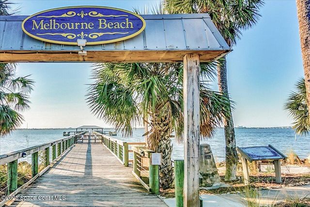 2007 Oak Street, Melbourne Beach, FL 32951