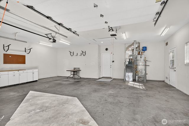 1418 Oakes Avenue, Everett, WA 98201