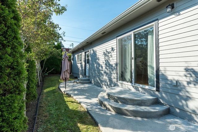 1418 Oakes Avenue, Everett, WA 98201