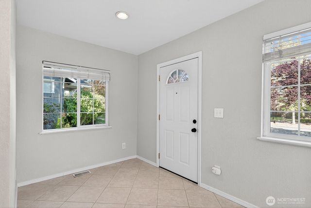 1418 Oakes Avenue, Everett, WA 98201