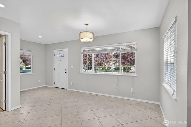 1418 Oakes Avenue, Everett, WA 98201