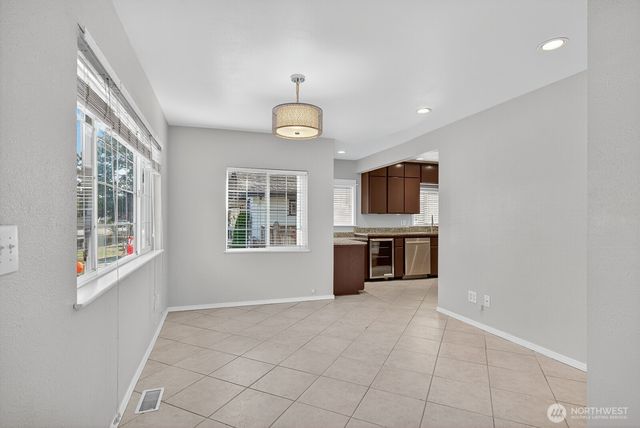 1418 Oakes Avenue, Everett, WA 98201