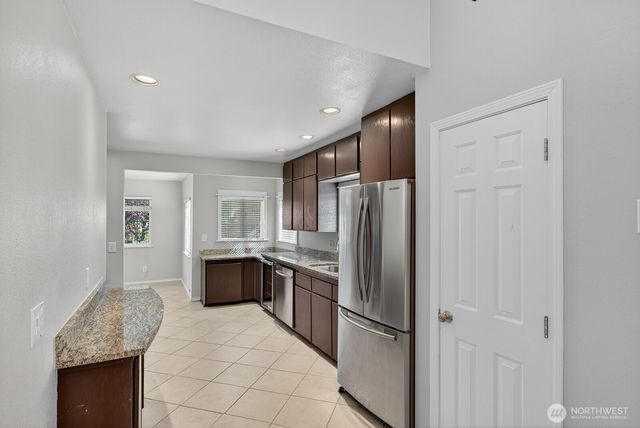 1418 Oakes Avenue, Everett, WA 98201