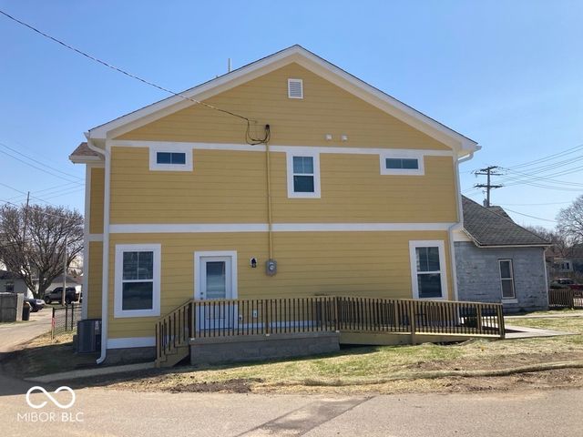 116 E Pennsylvania Street, Shelbyville, IN 46176