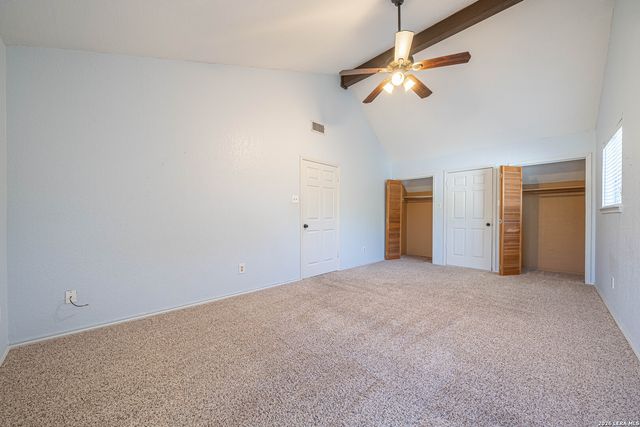 194 NW Hills Dr, Kerrville, TX 78028
