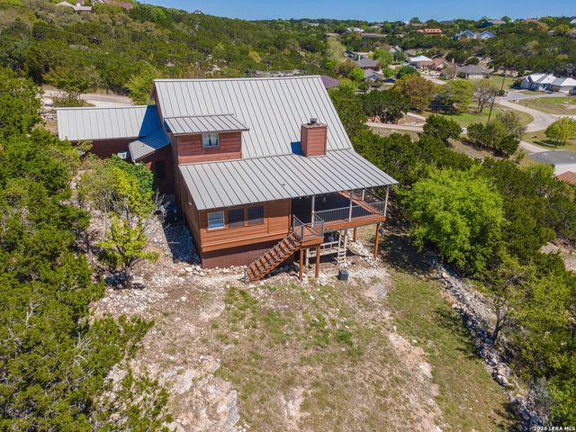 194 NW Hills Dr, Kerrville, TX 78028
