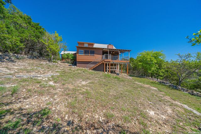 194 NW Hills Dr, Kerrville, TX 78028
