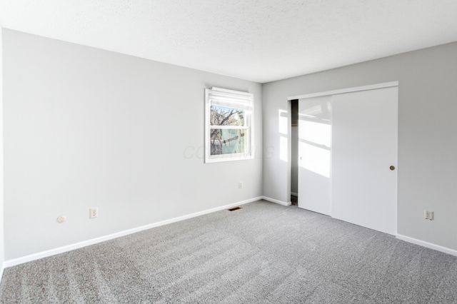 1797 Quarry Ridge Drive, Columbus, OH 43232