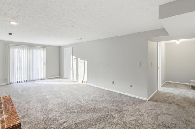 1797 Quarry Ridge Drive, Columbus, OH 43232