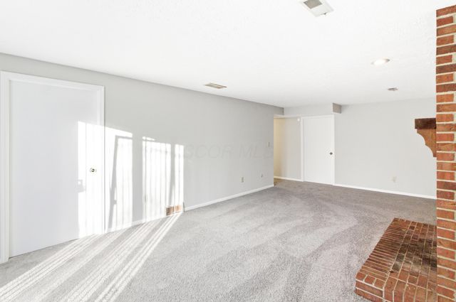 1797 Quarry Ridge Drive, Columbus, OH 43232