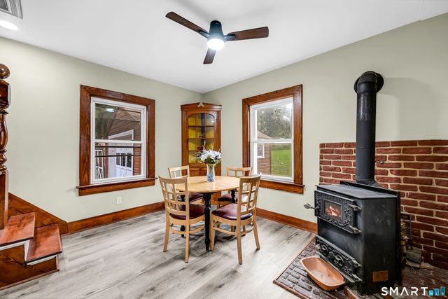 7 Maple Avenue, East Windsor, CT 06106