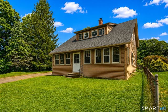 7 Maple Avenue, East Windsor, CT 06106