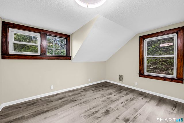 7 Maple Avenue, East Windsor, CT 06106