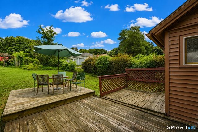 7 Maple Avenue, East Windsor, CT 06106