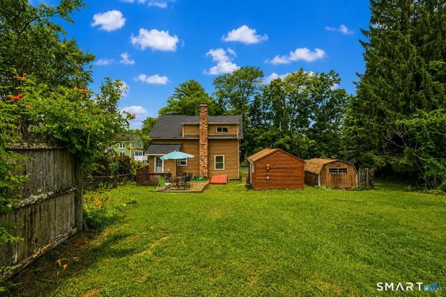 7 Maple Avenue, East Windsor, CT 06106